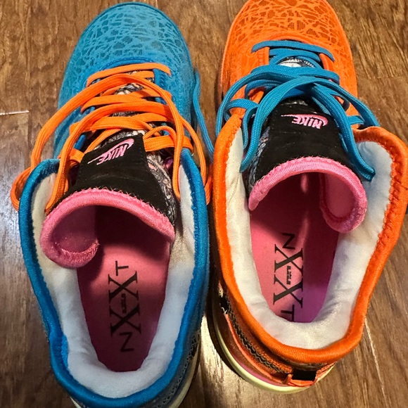 Nike LeBron NXXT Basketball Shoes Sneakers Blue Orange Barely Worn LBJ - Picture 4 of 6